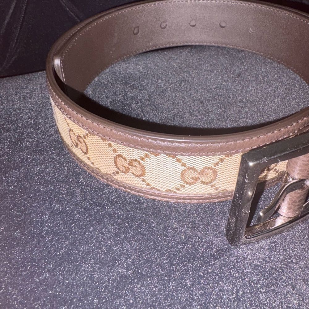 Brand new with box and dustbag Gucci unisex belt GG logo Leather Belt size 80 - Picture 5 of 9
